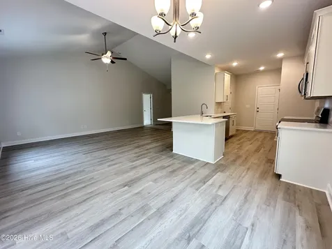 9081 National Avenue NE Leland NC 28451