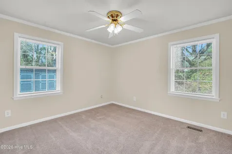 103 N Thompson Street Whiteville NC 28472