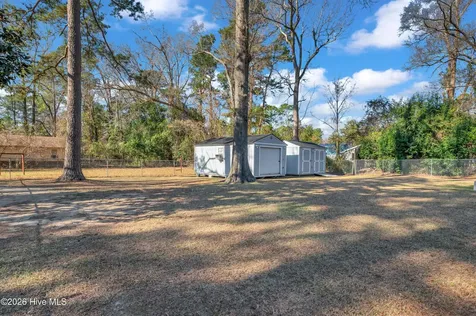 103 N Thompson Street Whiteville NC 28472