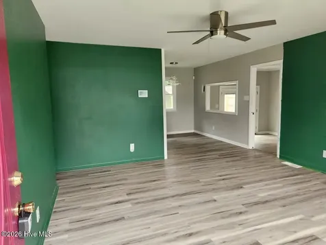 1405 Centennial Trail Kinston NC 28501