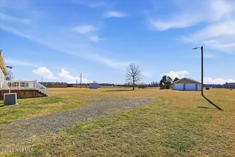 461 Ralph Dail Road Mount Olive NC 28365
