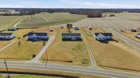 461 Ralph Dail Road Mount Olive NC 28365