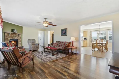 461 Ralph Dail Road Mount Olive NC 28365