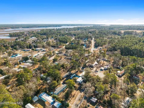 182 Lake Drive SW Supply NC 28462