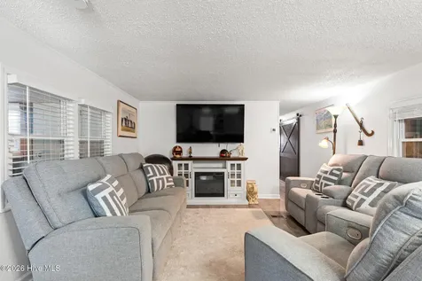 182 Lake Drive SW Supply NC 28462