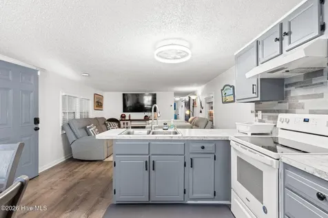 182 Lake Drive SW Supply NC 28462