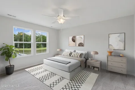 17 E Farley Drive Hampstead NC 28443