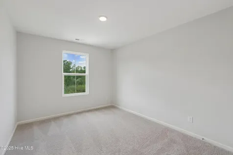 17 E Farley Drive Hampstead NC 28443