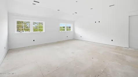 1171 Seasons End Lane Grimesland NC 27837