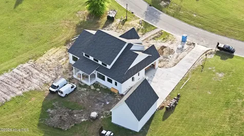 1171 Seasons End Lane Grimesland NC 27837