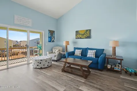 918 N New River Drive Surf City NC 28445