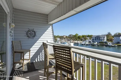 118 Lake Avenue Morehead City NC 28557