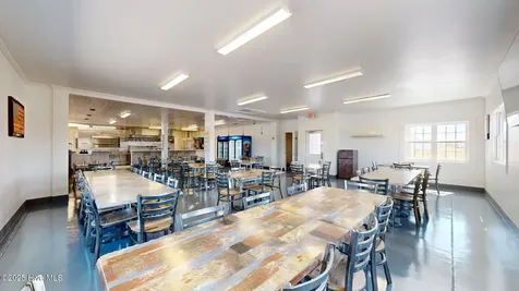 2146 Nc 102 E Ayden NC 28513
