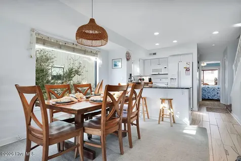 615 S Lumina Avenue Wrightsville Beach NC 28480