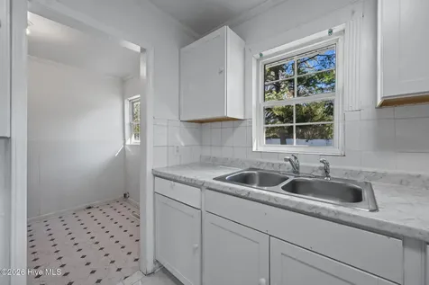 608 Williams Street Jacksonville NC 28540