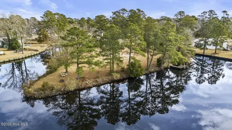 117 Anchor Way New Bern NC 28562