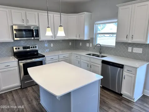 1001 Ferry Spring Lane Jacksonville NC 28546