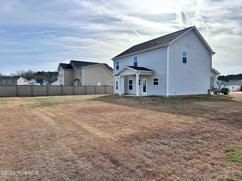 1001 Ferry Spring Lane Jacksonville NC 28546