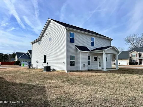 1001 Ferry Spring Lane Jacksonville NC 28546