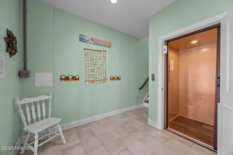 132 N Permuda Wynd Drive North Topsail Beach NC 28460