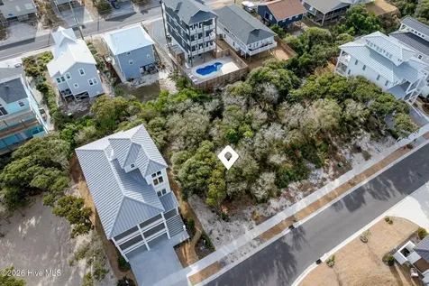 70 Peregrine Court Surf City NC 28445