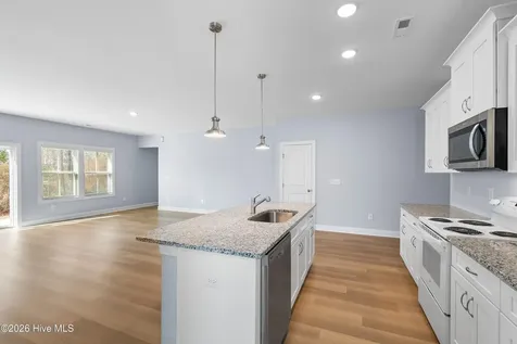 1637 Star Cross Drive SW Shallotte NC 28470