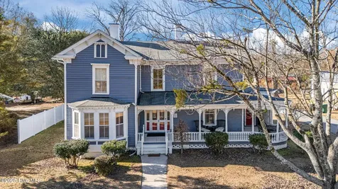 308 N Front Street Hamilton NC 27840