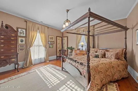 308 N Front Street Hamilton NC 27840