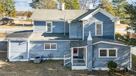 308 N Front Street Hamilton NC 27840