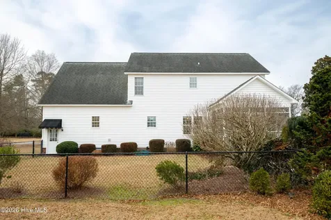 1934 Cherry Stone Lane Greenville NC 27858