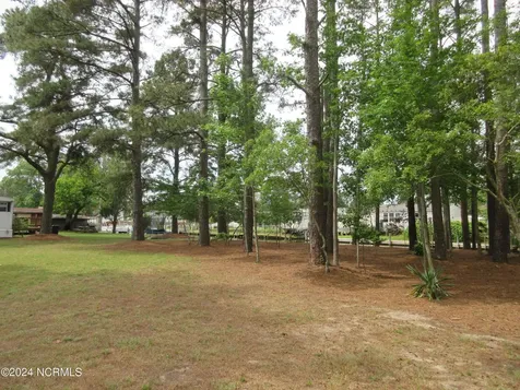 105 N Mallard Court N Grandy NC 27939