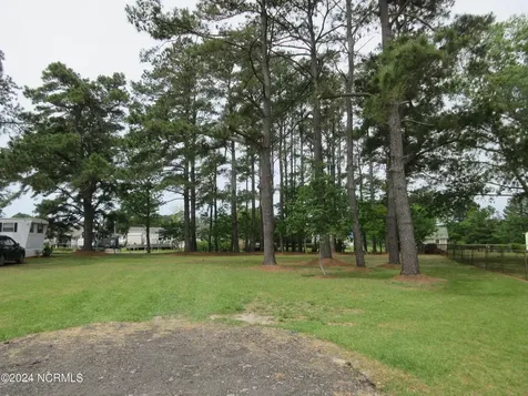 105 N Mallard Court N Grandy NC 27939