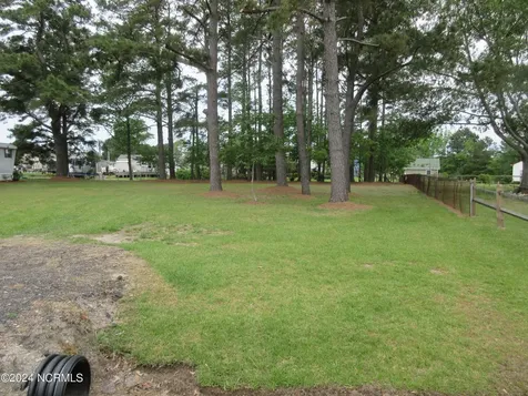 105 N Mallard Court N Grandy NC 27939