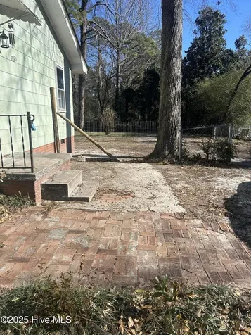 206 Waldrop Road Dudley NC 28333