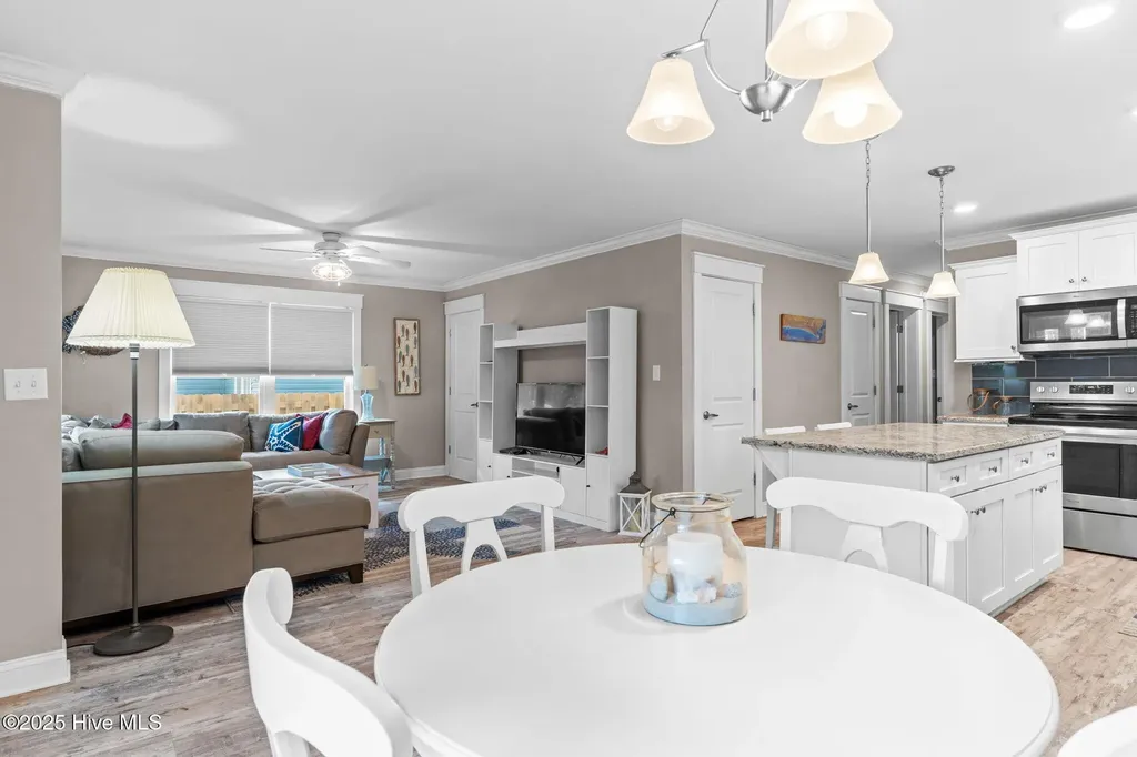 125 NW 15th Street Oak Island NC 28465