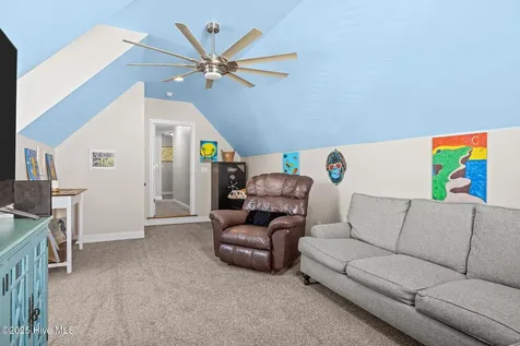 1807 Olde Farm Road Morehead City NC 28557