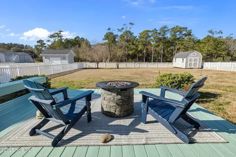 1807 Olde Farm Road Morehead City NC 28557