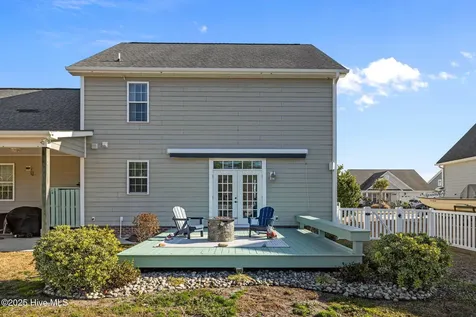 1807 Olde Farm Road Morehead City NC 28557