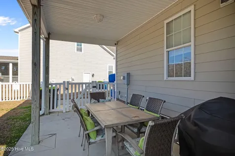 1807 Olde Farm Road Morehead City NC 28557