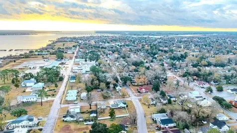 305 North Avenue New Bern NC 28560