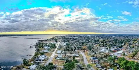 305 North Avenue New Bern NC 28560