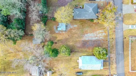 305 North Avenue New Bern NC 28560