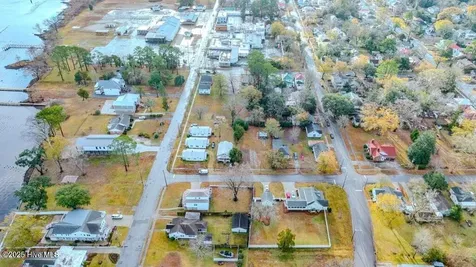 305 North Avenue New Bern NC 28560