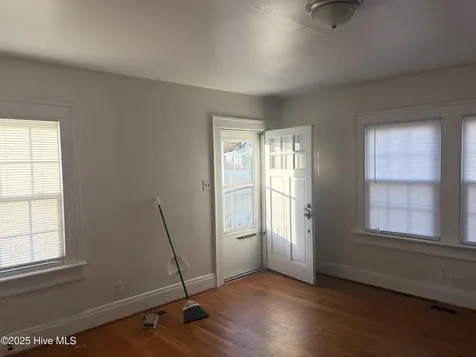 906 Corbett Avenue NE Wilson NC 27893