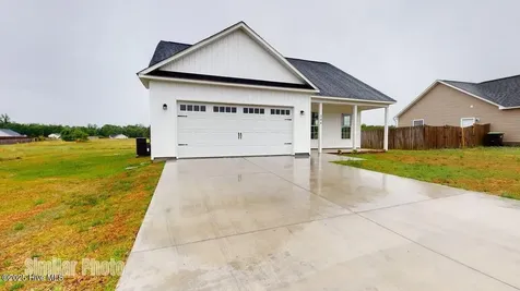 313 Starky Drive Richlands NC 28574