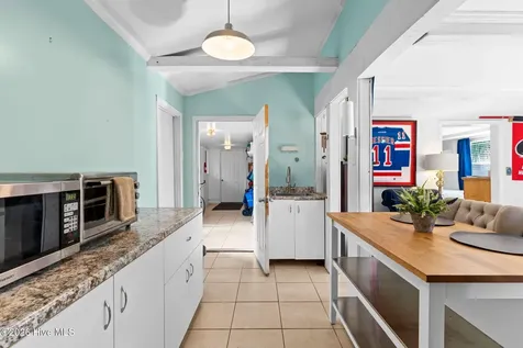 133 Fourth Avenue N Kure Beach NC 28449