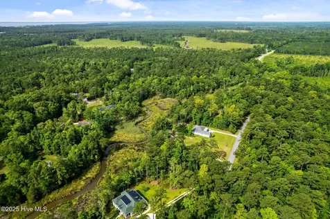 166 Marsh Run Oriental NC 28571