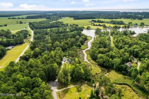 166 Marsh Run Oriental NC 28571