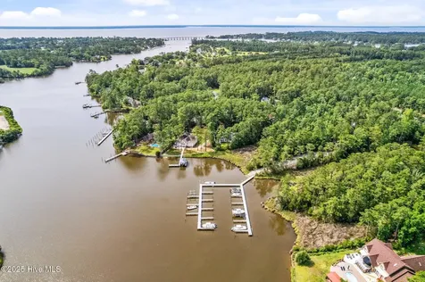 166 Marsh Run Oriental NC 28571