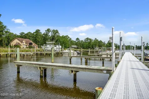 166 Marsh Run Oriental NC 28571